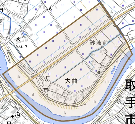 大曲とその周辺の地図。町の範囲を重ねている