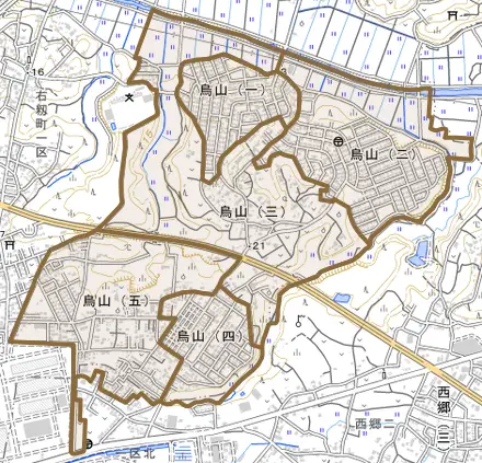 烏山とその周辺の地図。町の範囲を重ねている