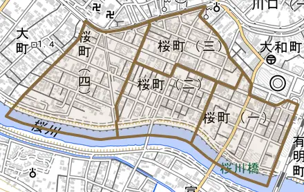 桜町とその周辺の地図。町の範囲を重ねている