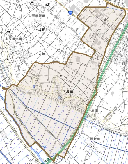 下坂田とその周辺の地図。町の範囲を重ねている