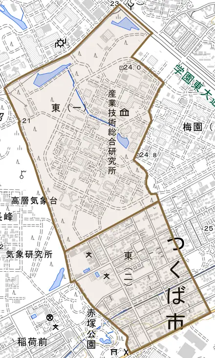 東とその周辺の地図。町の範囲を重ねている