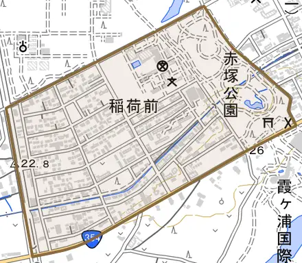 稲荷前とその周辺の地図。町の範囲を重ねている