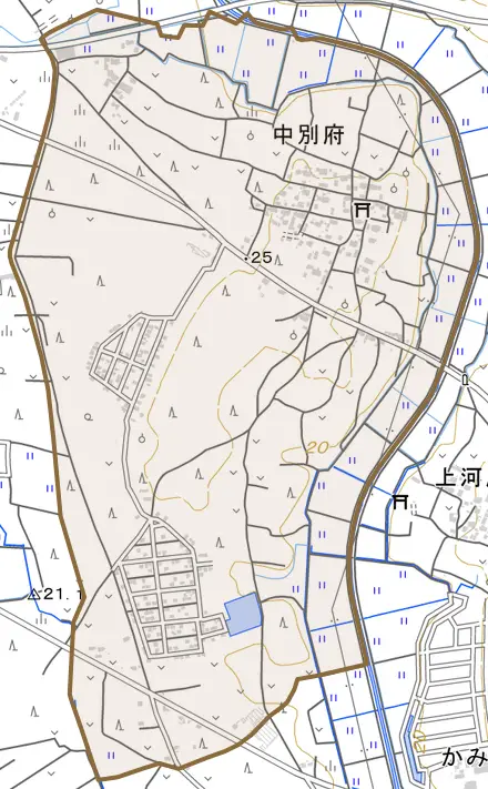 中別府とその周辺の地図。町の範囲を重ねている