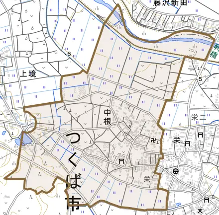 中根とその周辺の地図。町の範囲を重ねている