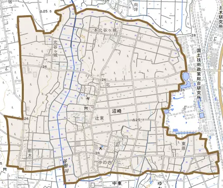 沼崎とその周辺の地図。町の範囲を重ねている
