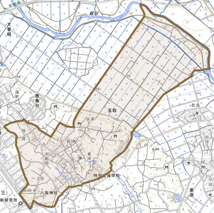玉取とその周辺の地図。町の範囲を重ねている