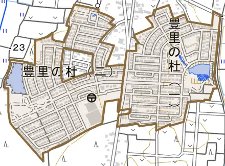 豊里の杜とその周辺の地図。町の範囲を重ねている