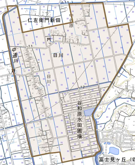 日川とその周辺の地図。町の範囲を重ねている