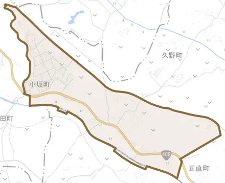 小坂町とその周辺の地図。町の範囲を重ねている