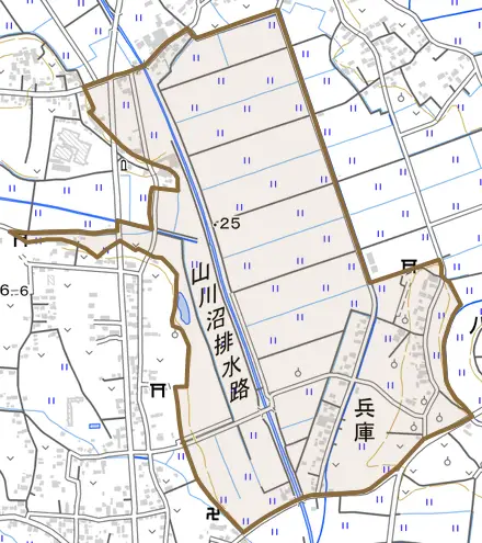 大字兵庫とその周辺の地図。町の範囲を重ねている
