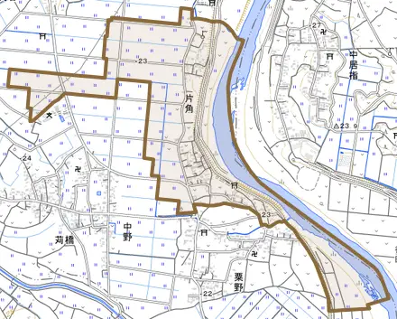 大字片角とその周辺の地図。町の範囲を重ねている