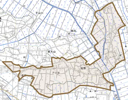 大字佐野とその周辺の地図。町の範囲を重ねている