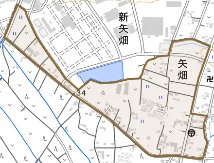 大字矢畑とその周辺の地図。町の範囲を重ねている
