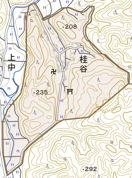 字桂谷とその周辺の地図。町の範囲を重ねている