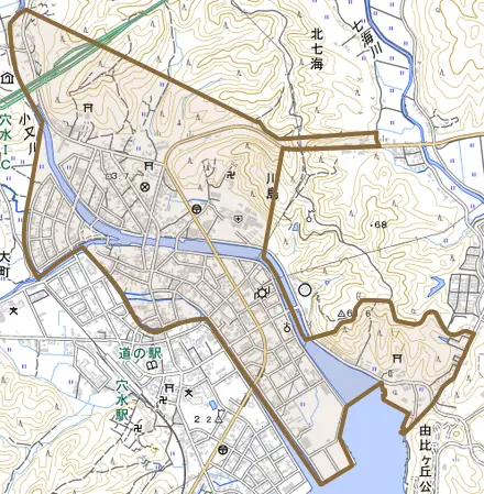 字川島とその周辺の地図。町の範囲を重ねている