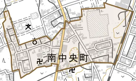 南中央町とその周辺の地図。町の範囲を重ねている
