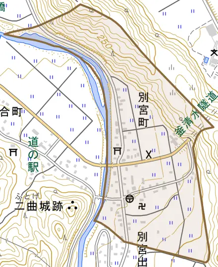 別宮町とその周辺の地図。町の範囲を重ねている