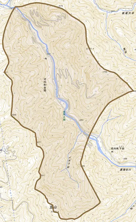 河内町金間とその周辺の地図。町の範囲を重ねている