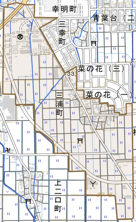 三浦町とその周辺の地図。町の範囲を重ねている