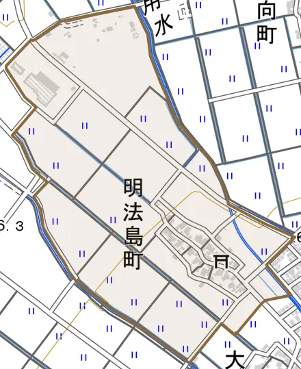 明法島町とその周辺の地図。町の範囲を重ねている