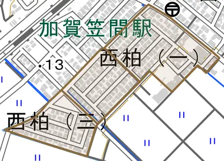西柏とその周辺の地図。町の範囲を重ねている