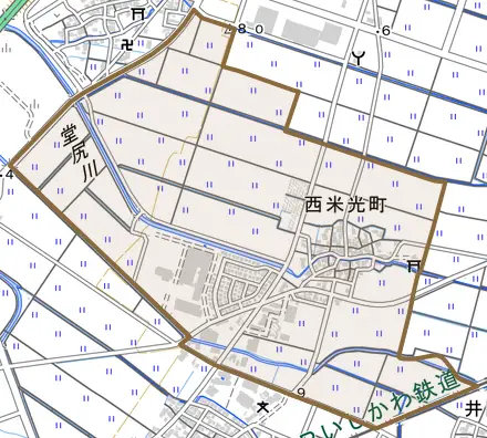 西米光町とその周辺の地図。町の範囲を重ねている