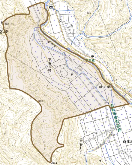 下吉谷町とその周辺の地図。町の範囲を重ねている