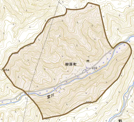 柳原町とその周辺の地図。町の範囲を重ねている