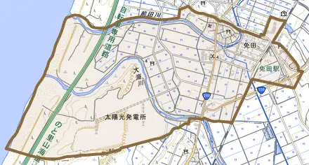 免田とその周辺の地図。町の範囲を重ねている