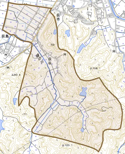荻谷とその周辺の地図。町の範囲を重ねている