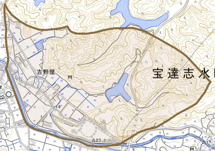 吉野屋とその周辺の地図。町の範囲を重ねている