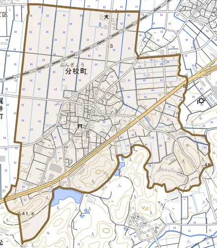 分校町とその周辺の地図。町の範囲を重ねている