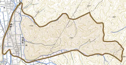 柏野町とその周辺の地図。町の範囲を重ねている