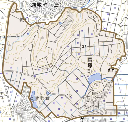 冨塚町とその周辺の地図。町の範囲を重ねている