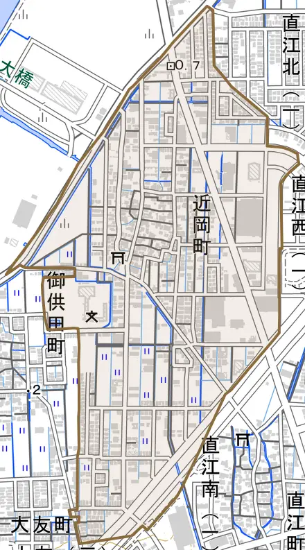 近岡町とその周辺の地図。町の範囲を重ねている