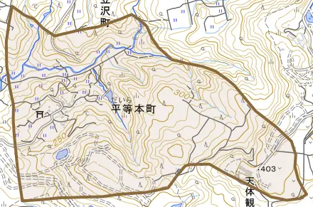 平等本町とその周辺の地図。町の範囲を重ねている