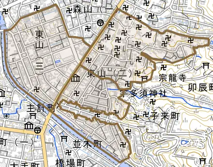 東山とその周辺の地図。町の範囲を重ねている