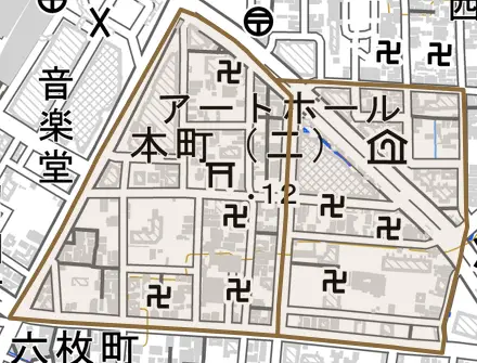 本町とその周辺の地図。町の範囲を重ねている