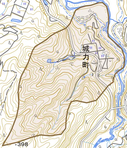 城力町とその周辺の地図。町の範囲を重ねている
