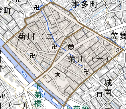 菊川とその周辺の地図。町の範囲を重ねている