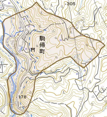 駒帰町とその周辺の地図。町の範囲を重ねている
