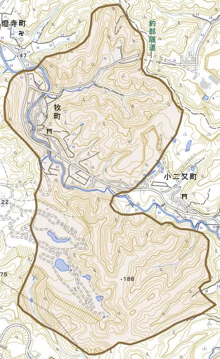 牧町とその周辺の地図。町の範囲を重ねている