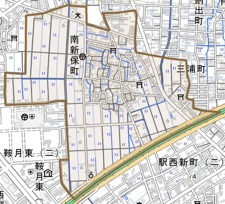 南新保町とその周辺の地図。町の範囲を重ねている