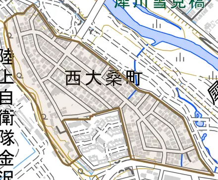 西大桑町とその周辺の地図。町の範囲を重ねている