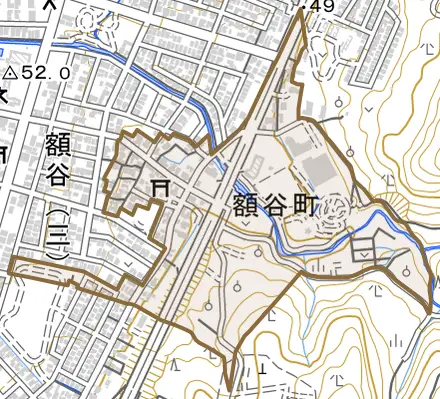 額谷町とその周辺の地図。町の範囲を重ねている