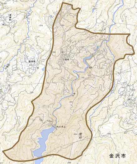 小原町とその周辺の地図。町の範囲を重ねている