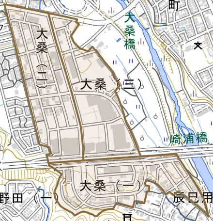 大桑とその周辺の地図。町の範囲を重ねている