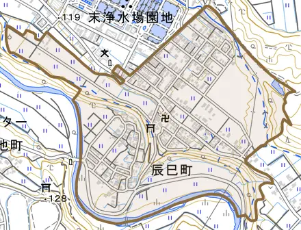 辰巳町とその周辺の地図。町の範囲を重ねている