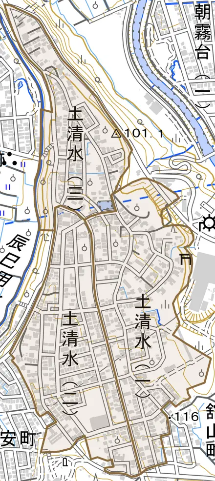土清水とその周辺の地図。町の範囲を重ねている