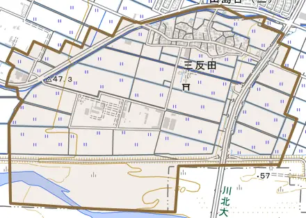 三反田とその周辺の地図。町の範囲を重ねている